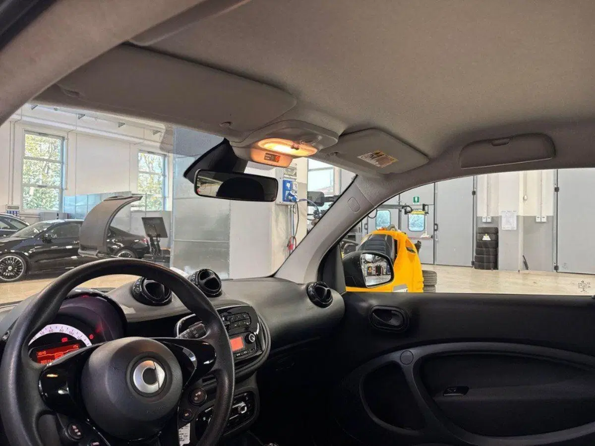 smart Fortwo usata a Macerata (18)
