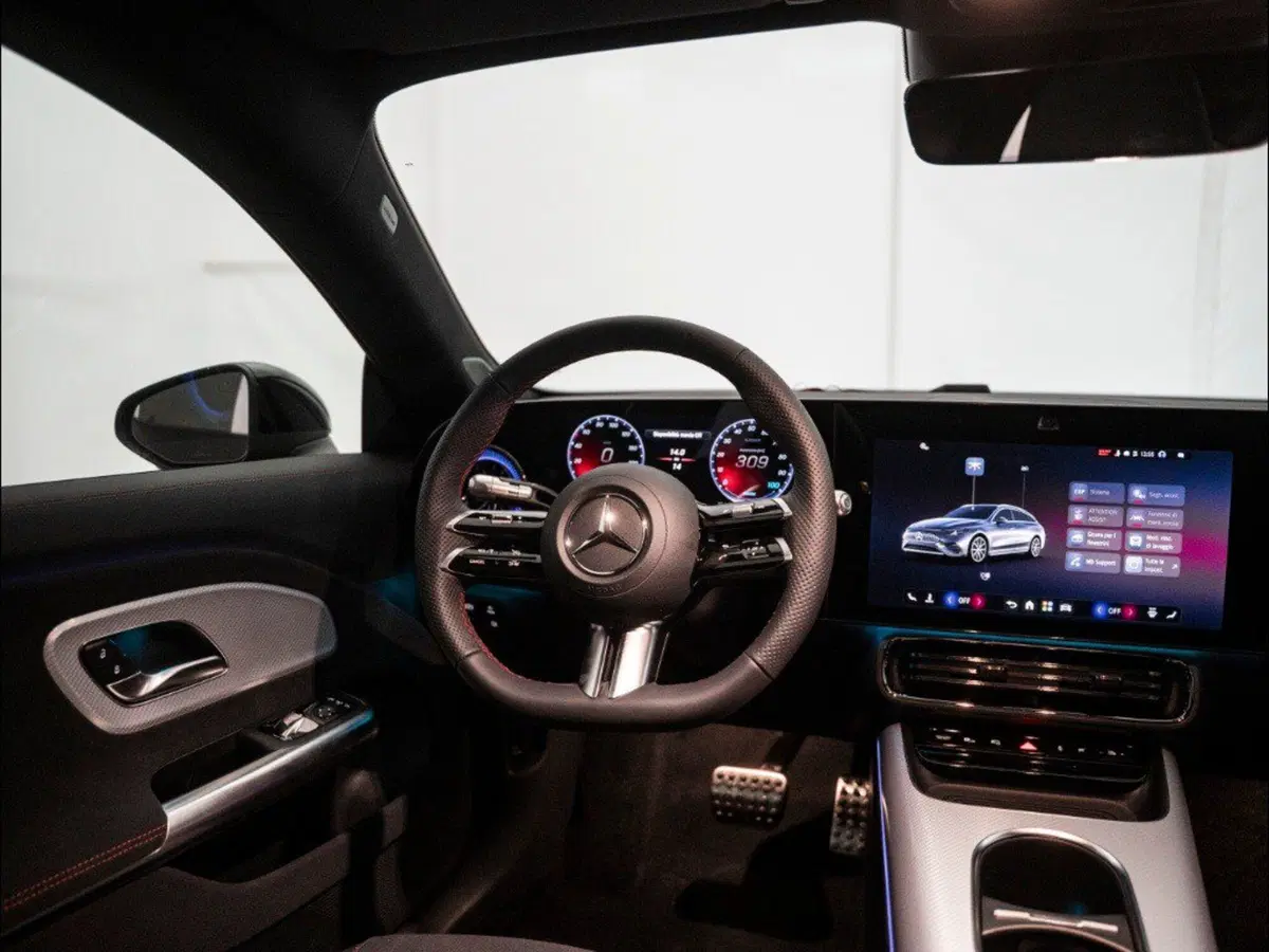 Mercedes-Benz CLA Shooting Brake nuova a Macerata (17)