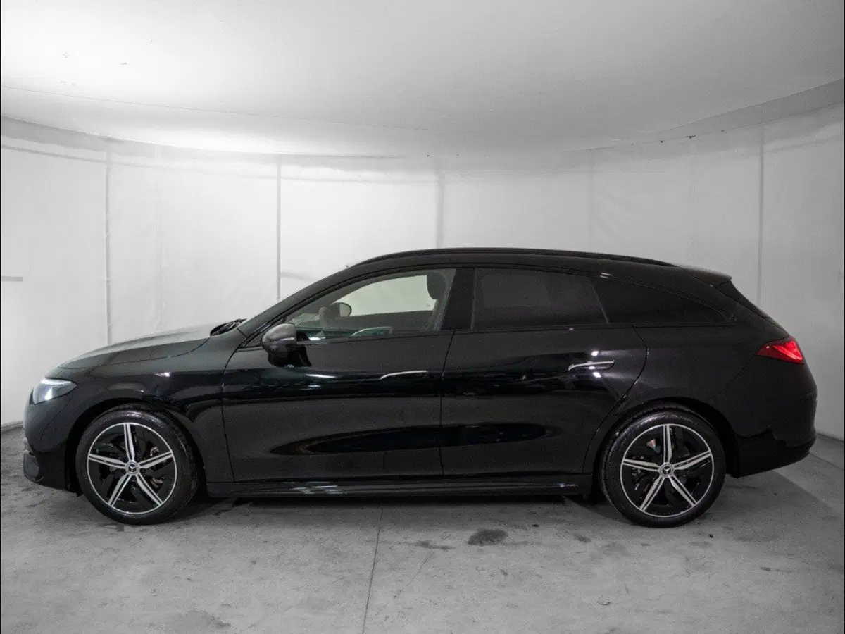 Mercedes-Benz CLA Shooting Brake nuova a Macerata (2)