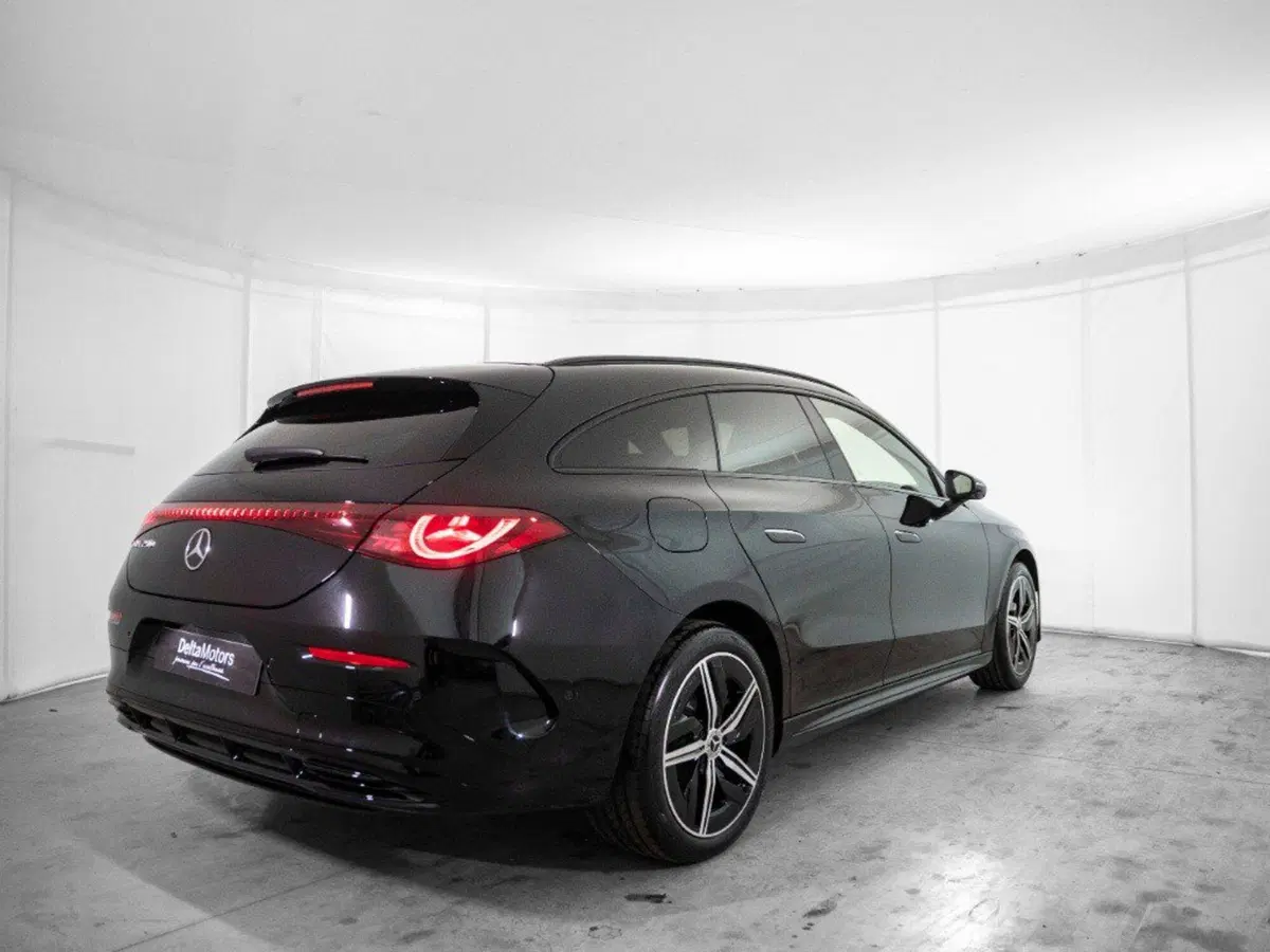Mercedes-Benz CLA Shooting Brake nuova a Macerata (4)