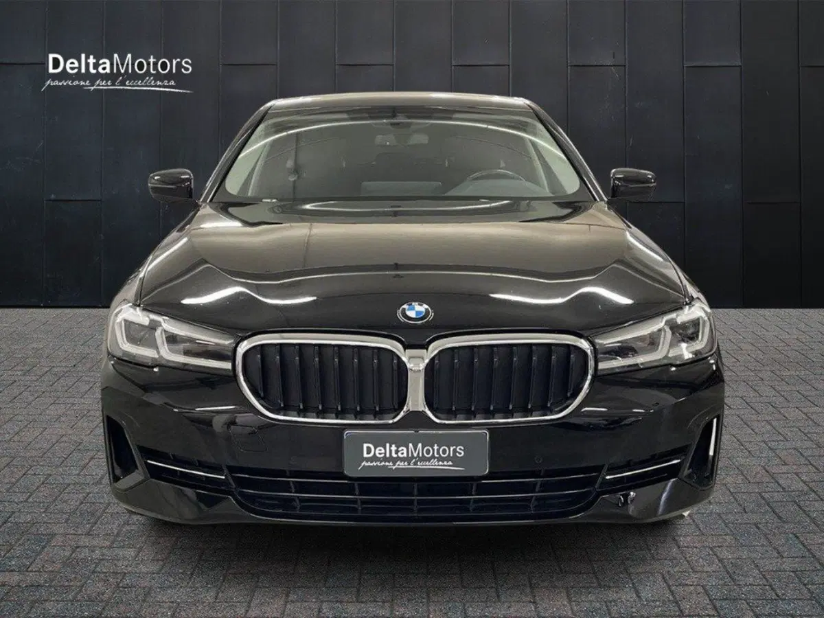 BMW Serie 5 Touring usata a Macerata (6)