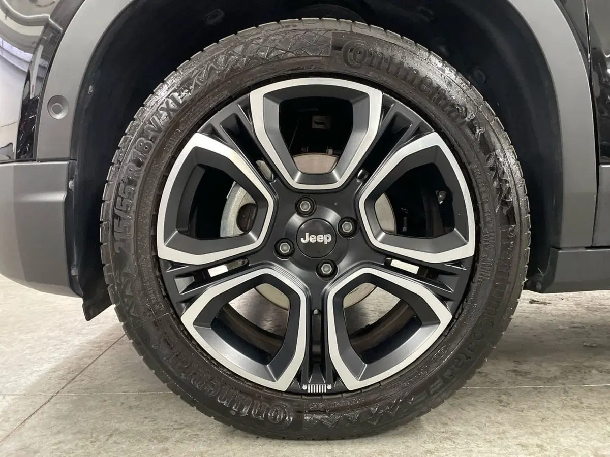 Jeep Avenger usata a Macerata (8)