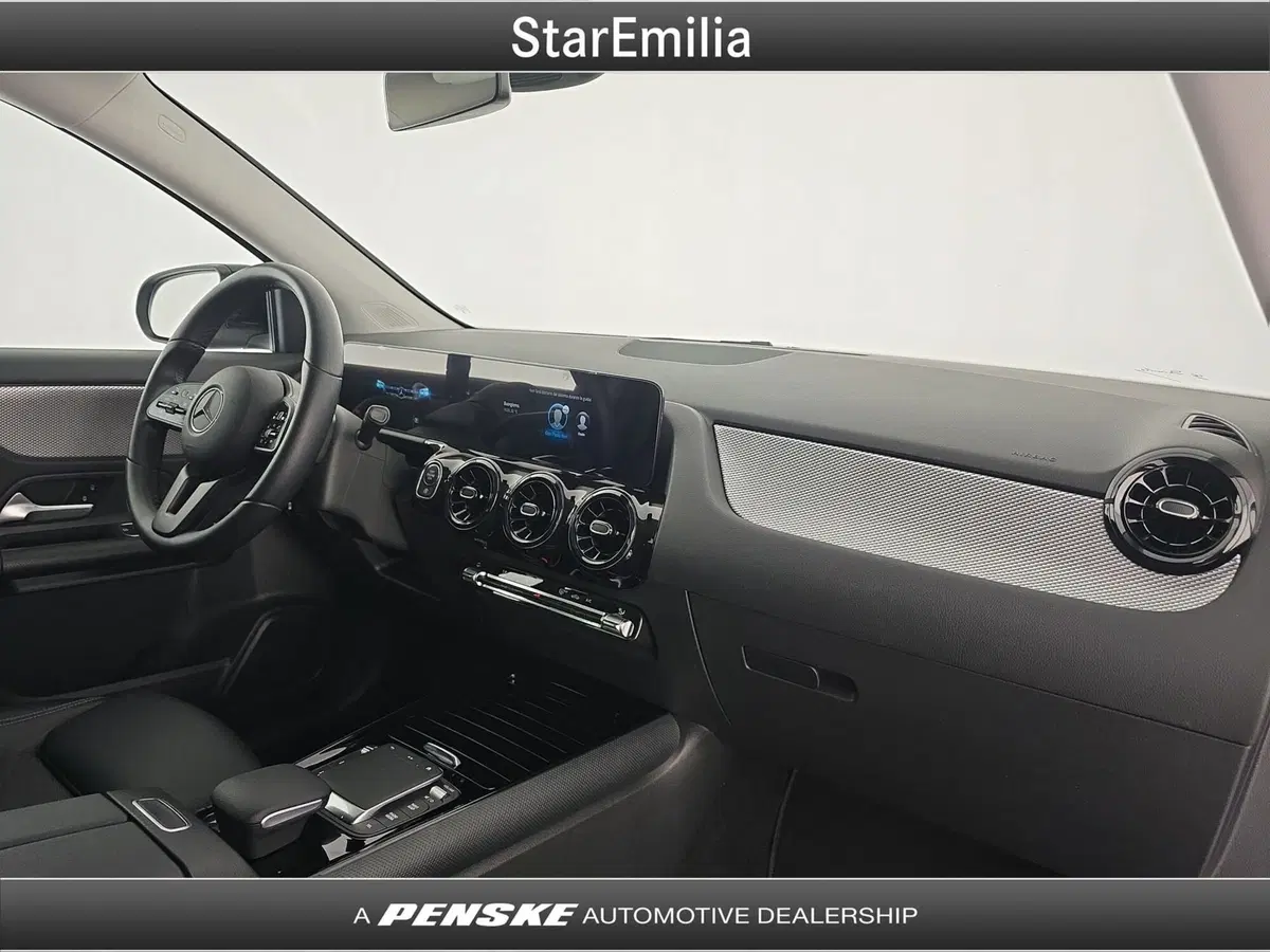 Mercedes-Benz GLA SUV usata a Bologna (16)