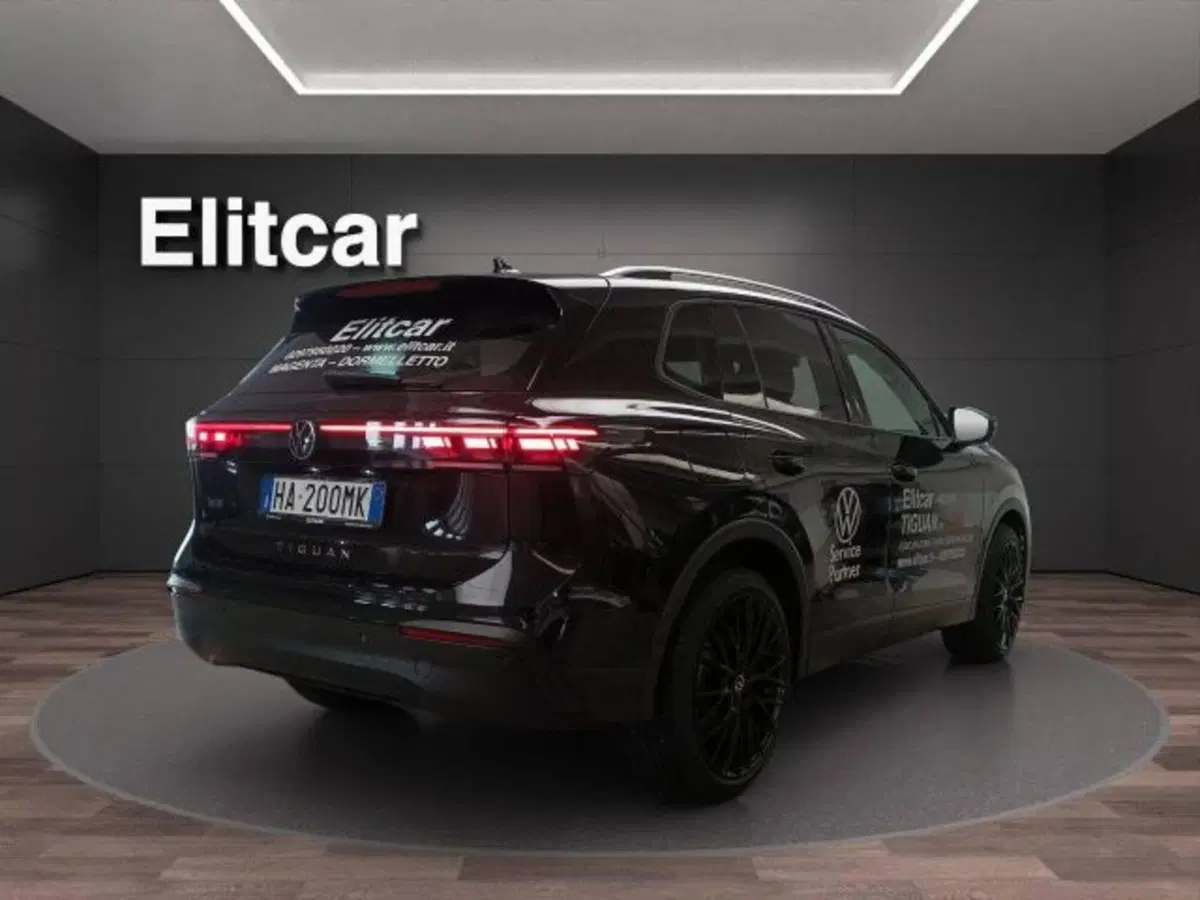 Volkswagen Tiguan usata a Novara (5)