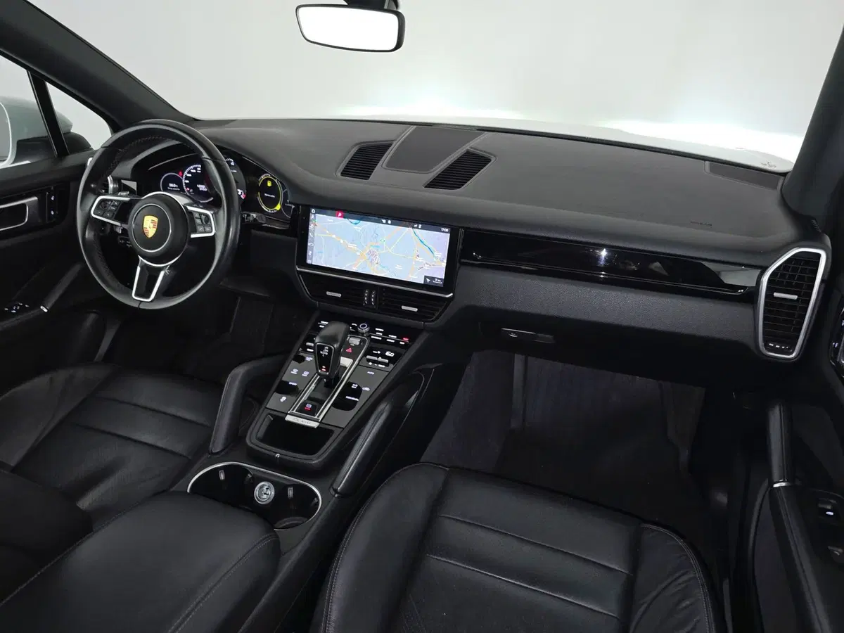 Porsche Cayenne usata a Alessandria (12)