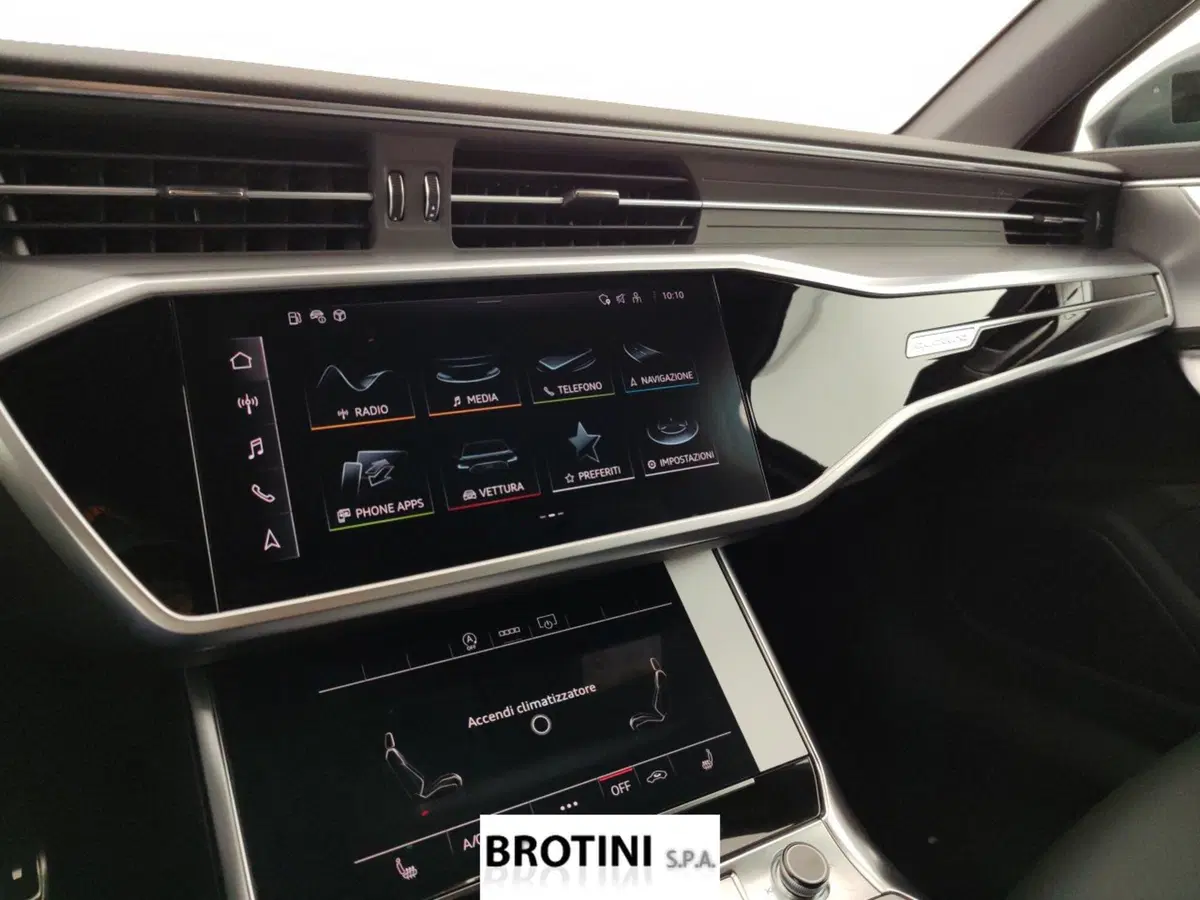 Audi A6 Avant nuova a Massa-Carrara (14)