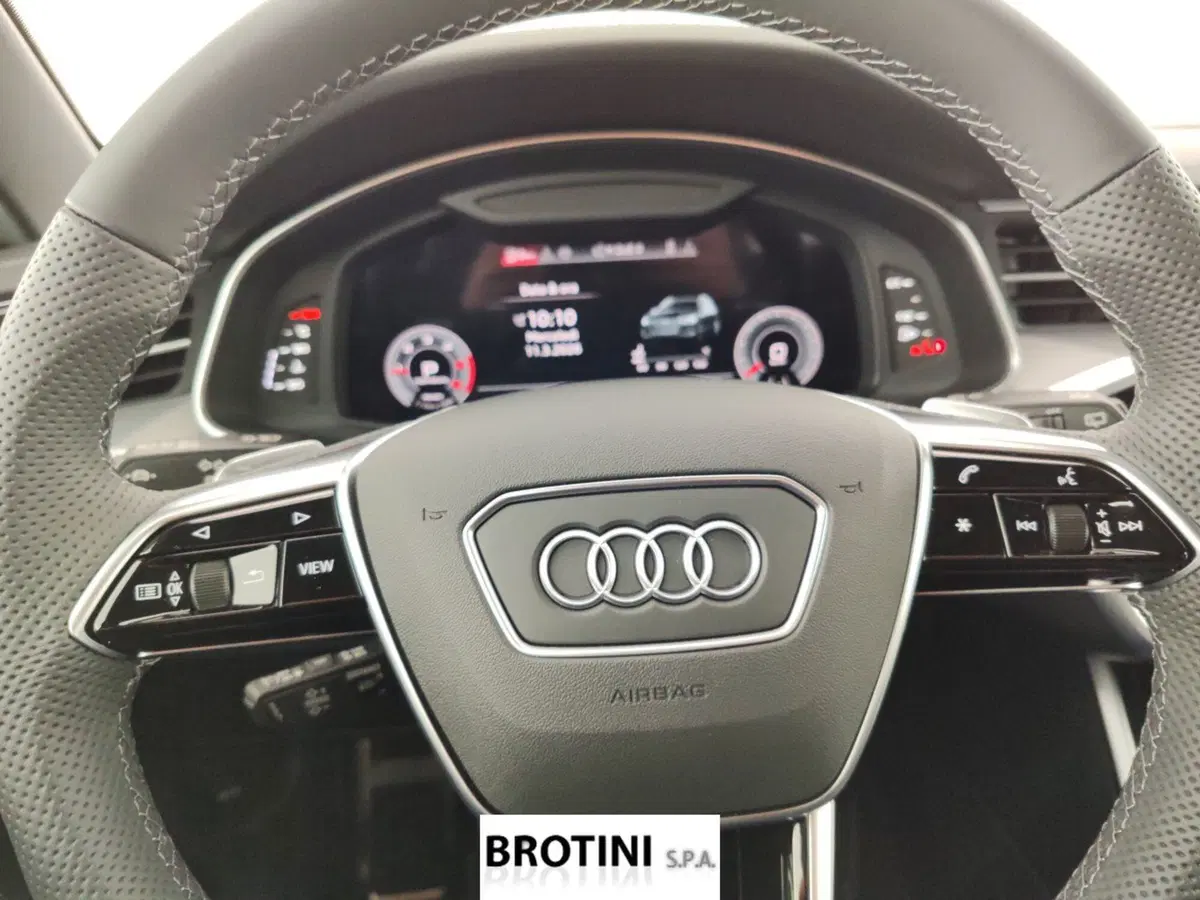 Audi A6 Avant nuova a Massa-Carrara (15)