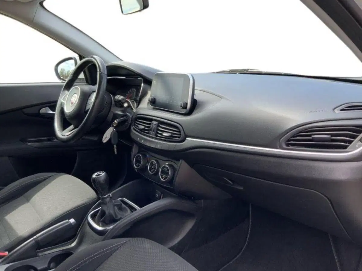 Fiat Tipo Station Wagon usata a Perugia (10)