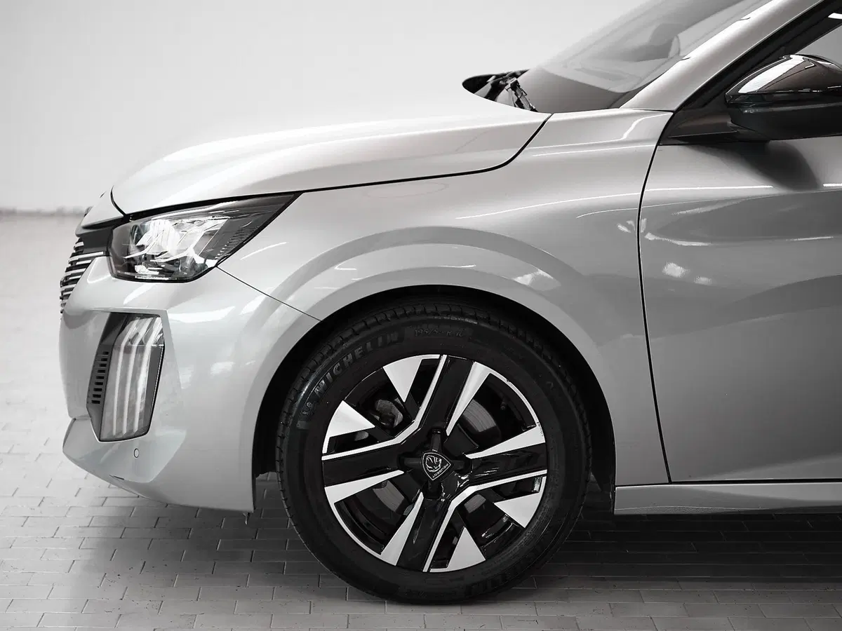 Peugeot 208 usata a Prato (5)