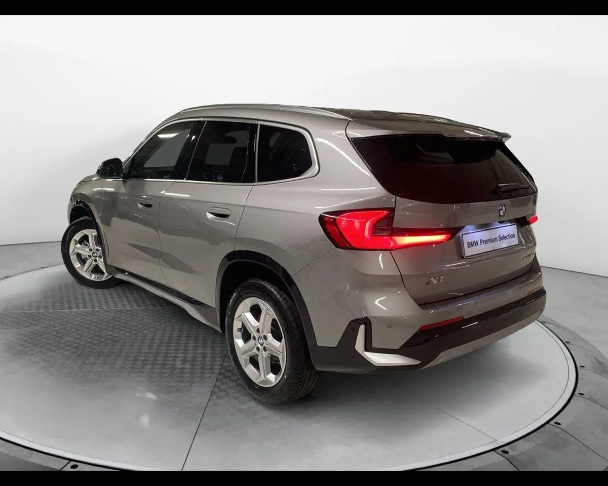 BMW X1 usata a Caserta (8)