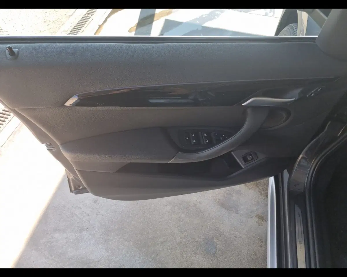 BMW X1 usata a Caserta (13)