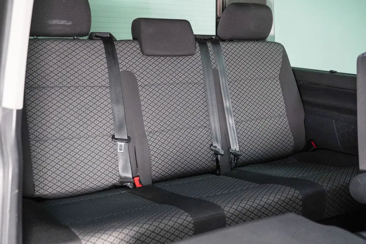 Volkswagen Multivan usata a Varese (14)
