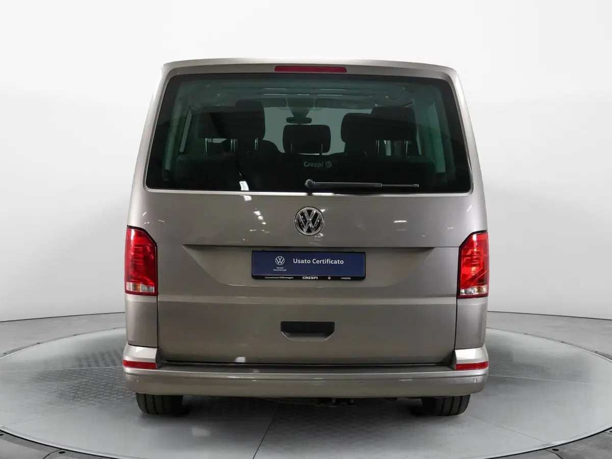 Volkswagen Multivan usata a Varese (5)