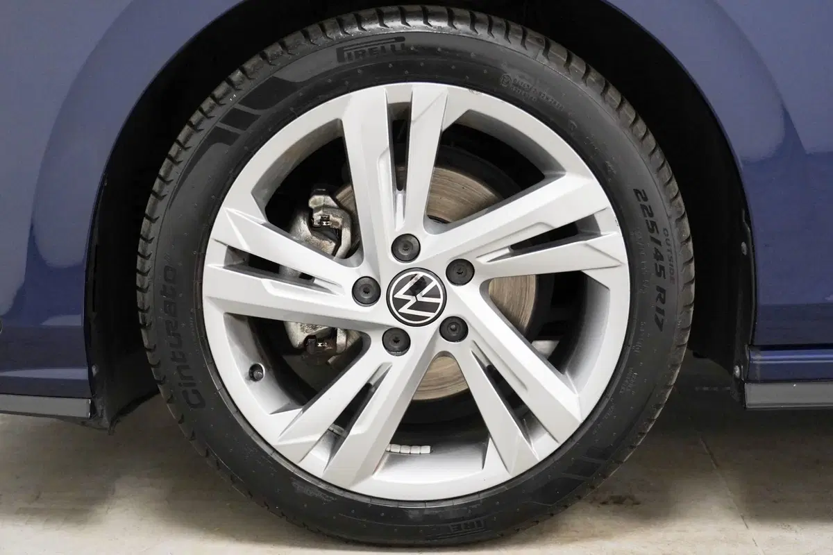 Volkswagen Golf usata a Varese (7)