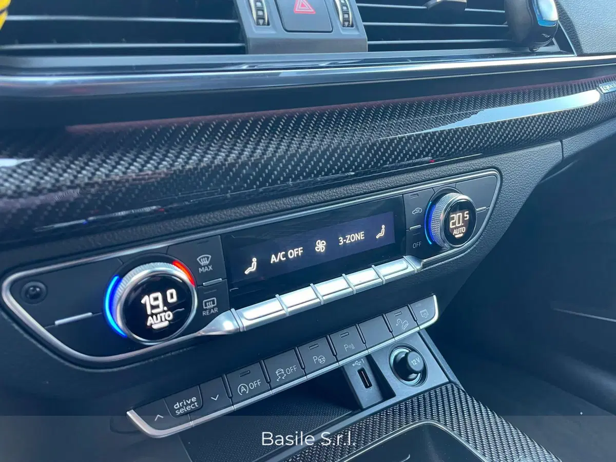 Audi SQ5 Sportback usata a Taranto (9)