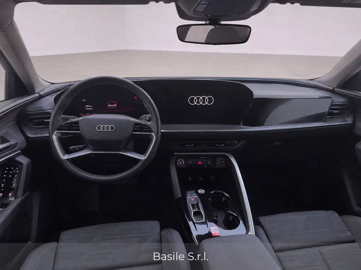 Audi Q5 Sportback usata a Taranto (5)
