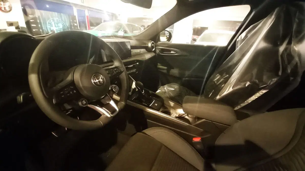 Alfa Romeo Tonale nuova a Benevento (12)