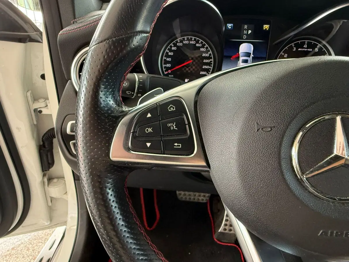 Mercedes-Benz GLC Coupé usata a Brescia (13)