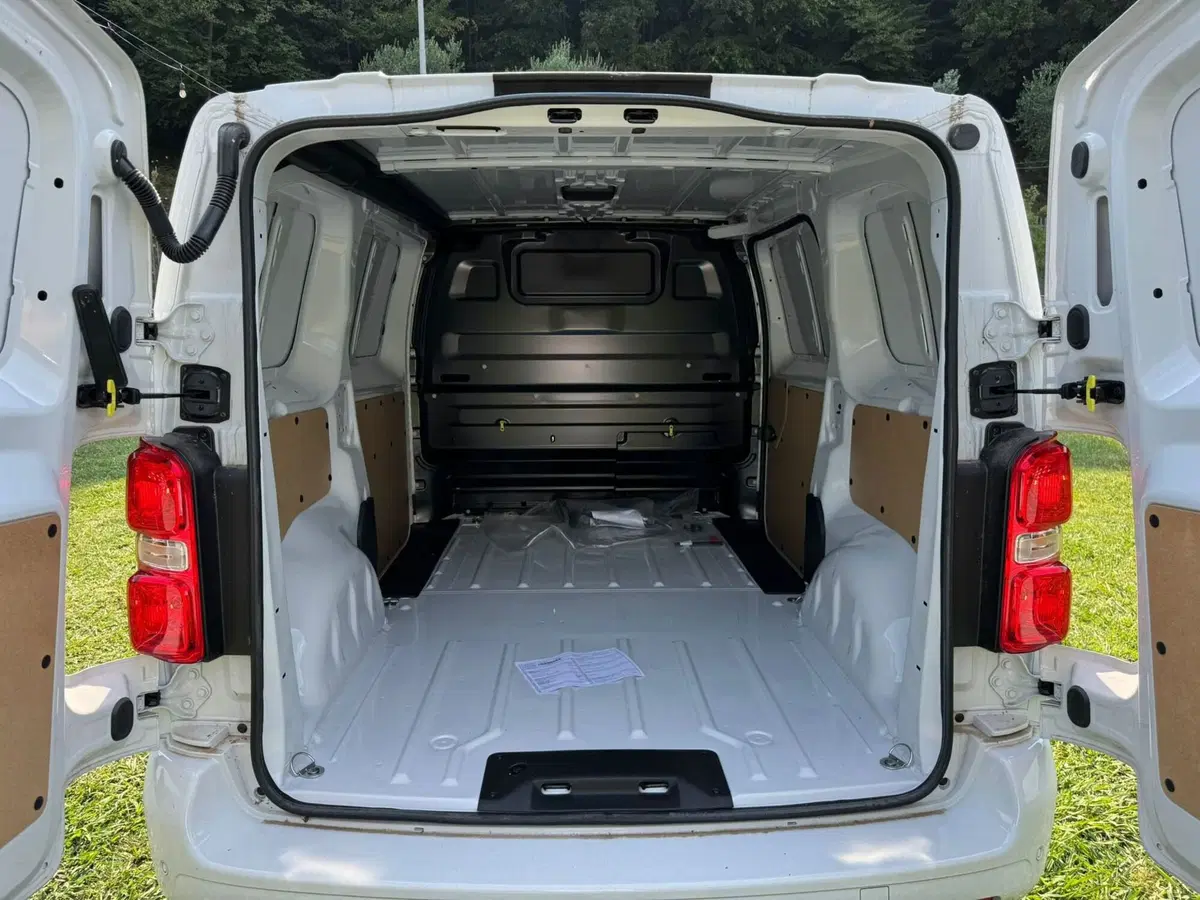 Fiat Scudo Furgone nuova a Salerno (15)