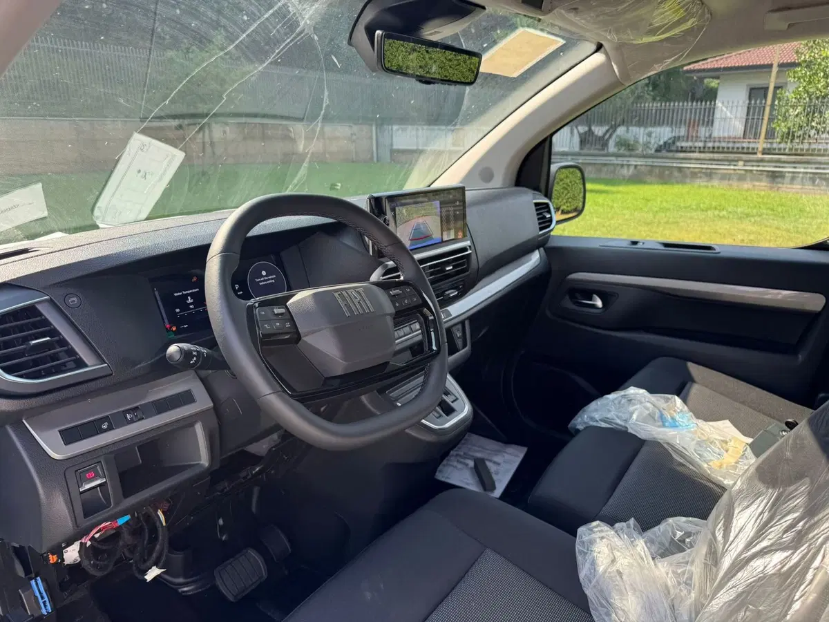 Fiat Scudo Furgone nuova a Salerno (5)