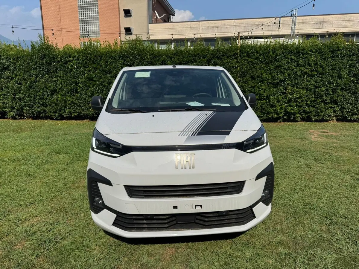 Fiat Scudo Furgone nuova a Salerno (9)