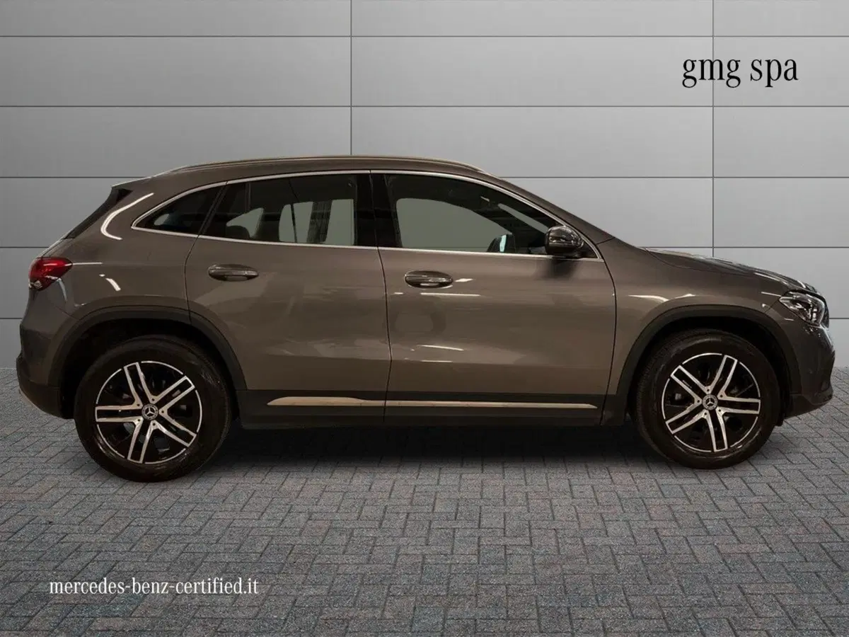 Mercedes-Benz GLA SUV usata a Firenze (5)