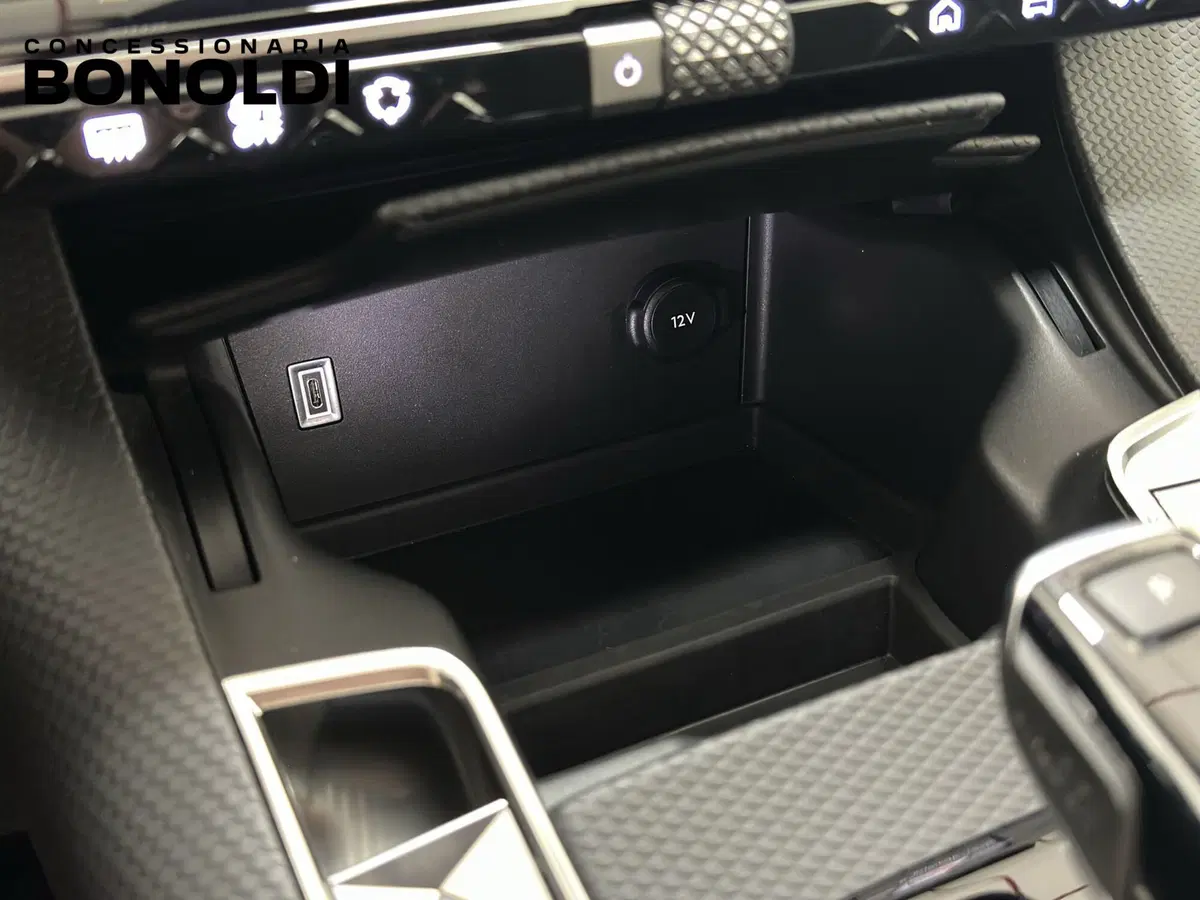 Ds DS 7 usata a Brescia (18)