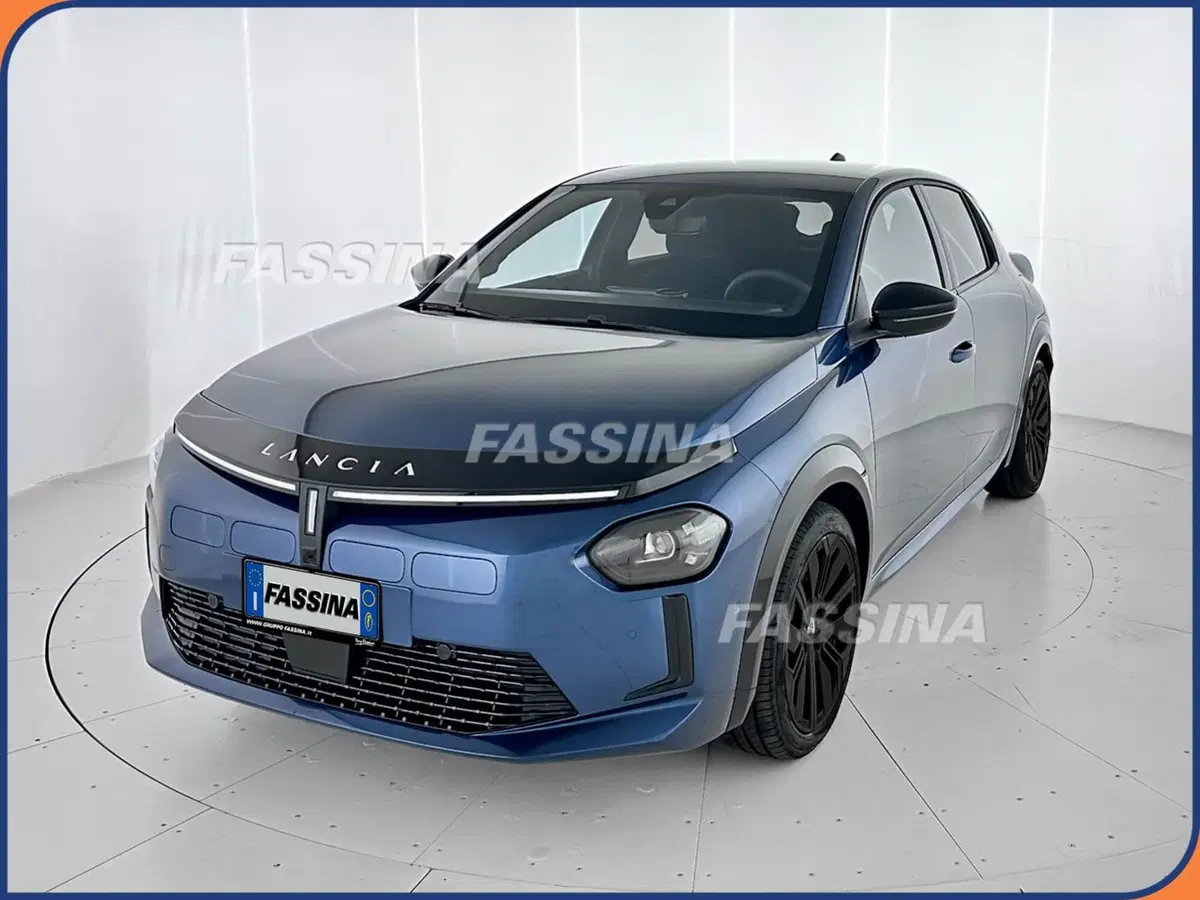 Lancia Ypsilon usata a Milano (3)