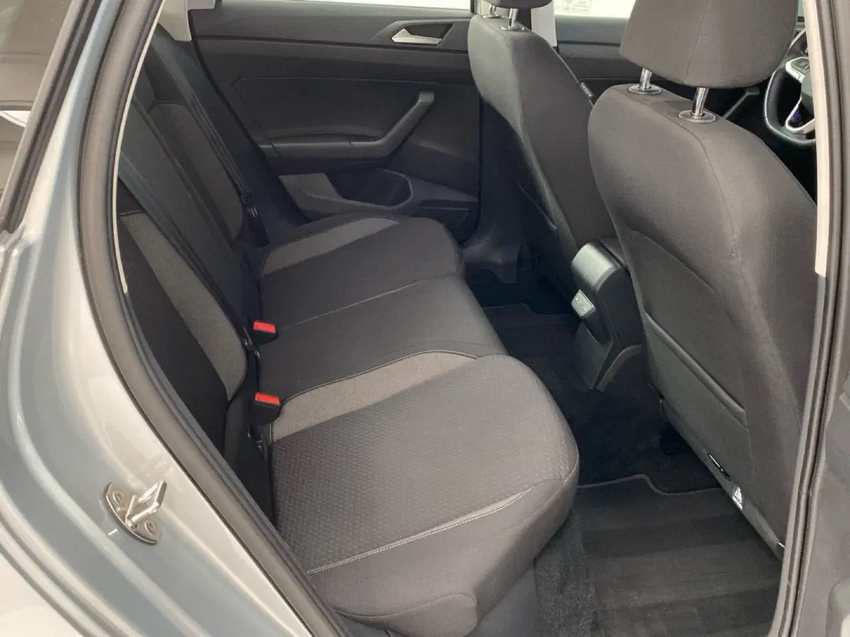 Volkswagen Taigo usata a Lodi (7)