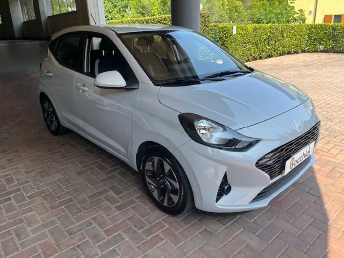 Hyundai i10 usata a Brescia (6)