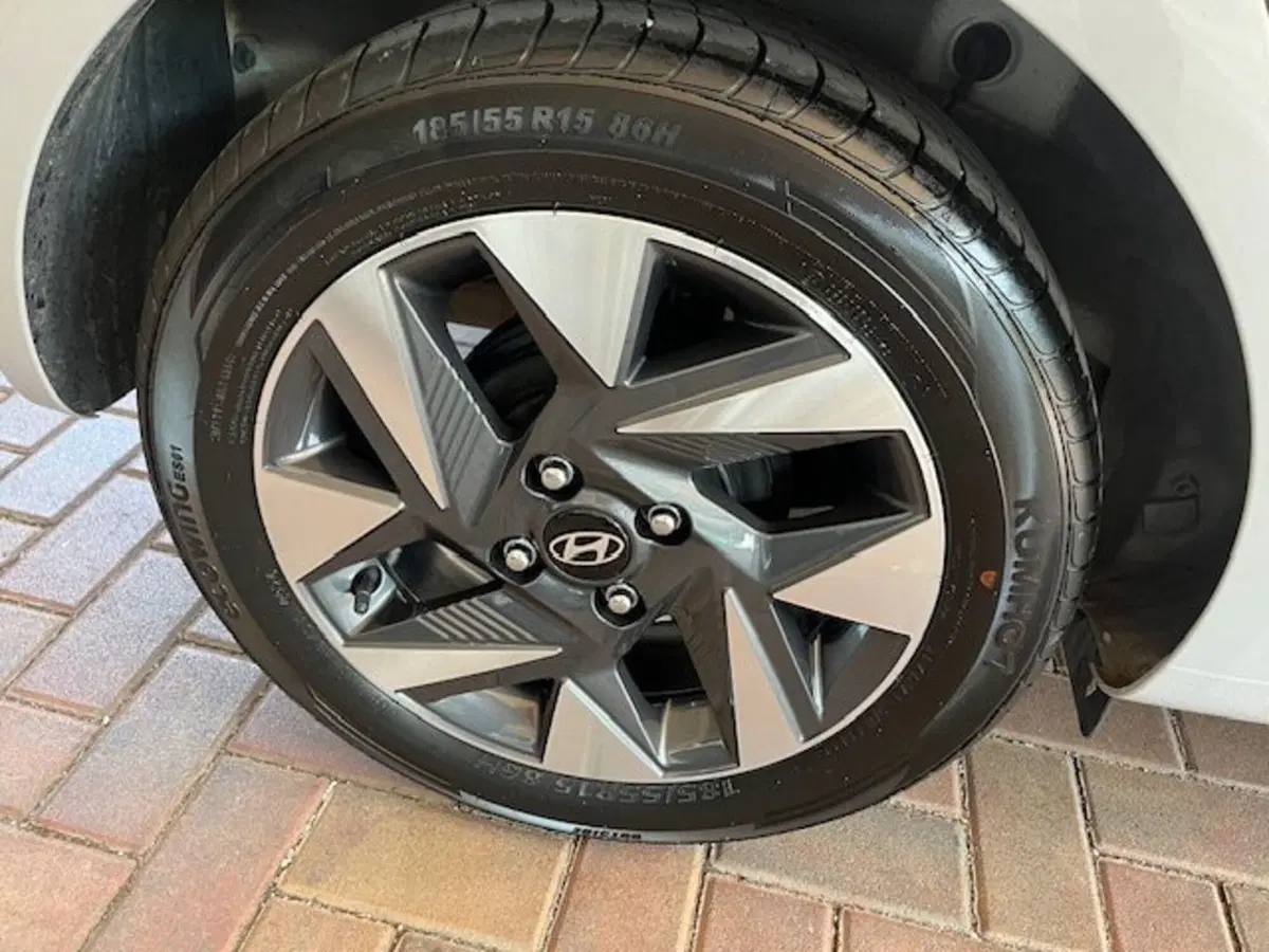 Hyundai i10 usata a Brescia (9)