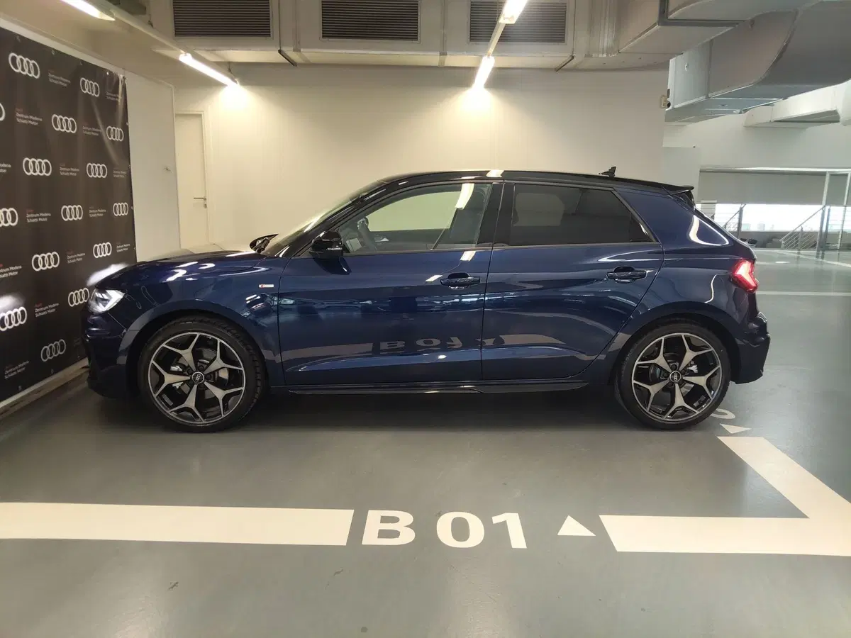 Audi A1 Sportback nuova a Modena (3)