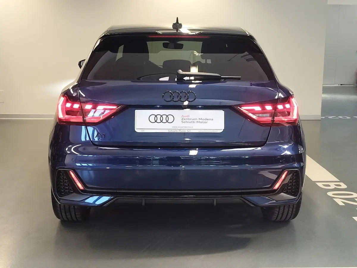 Audi A1 Sportback nuova a Modena (5)