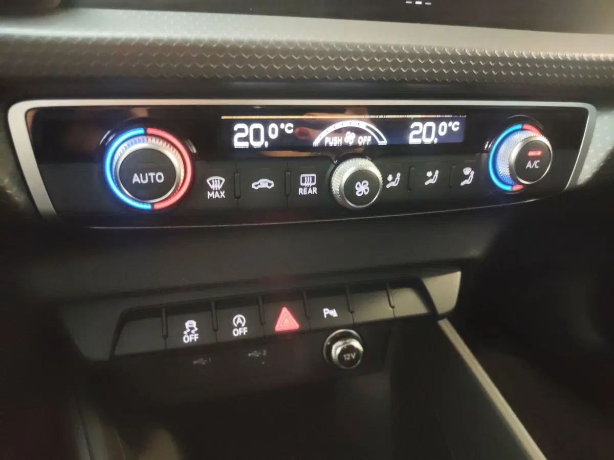 Audi A1 Sportback nuova a Modena (10)
