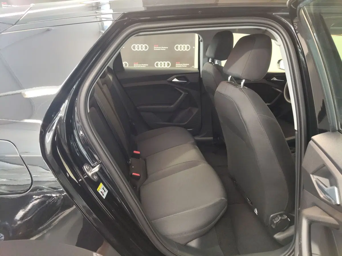 Audi A1 Sportback nuova a Modena (14)