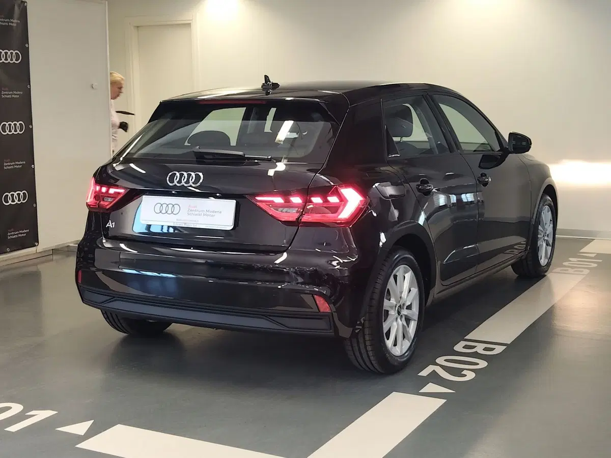 Audi A1 Sportback nuova a Modena (4)