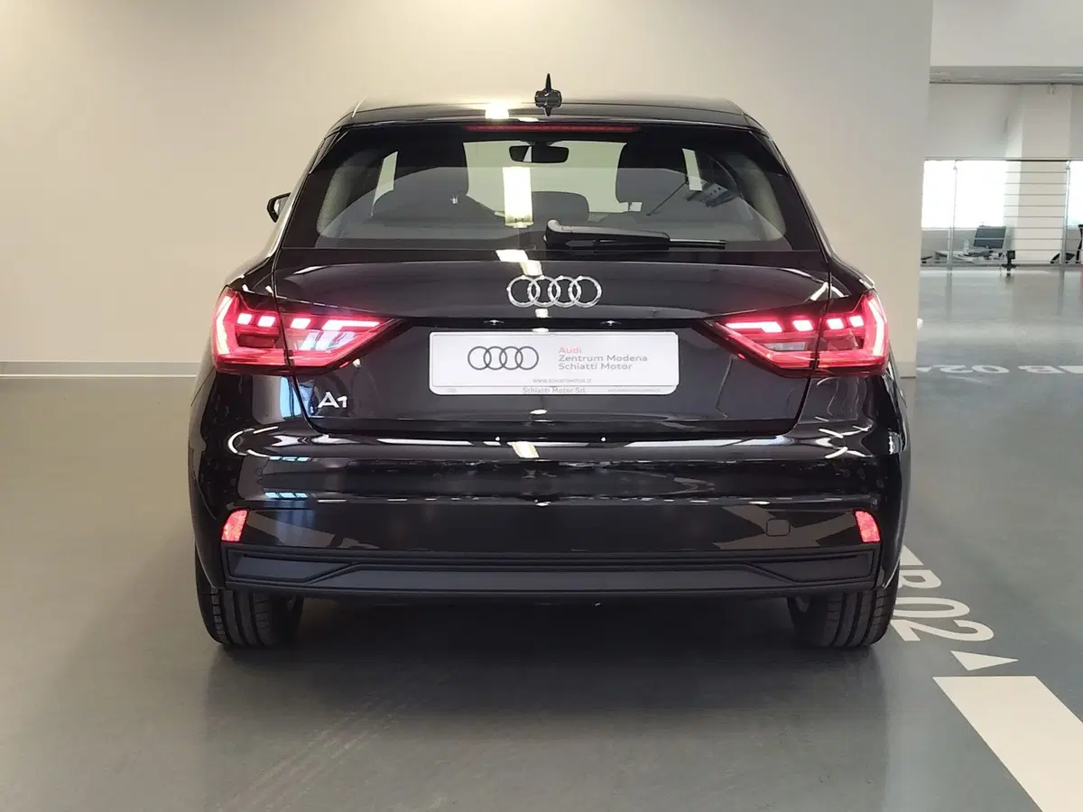 Audi A1 Sportback nuova a Modena (5)