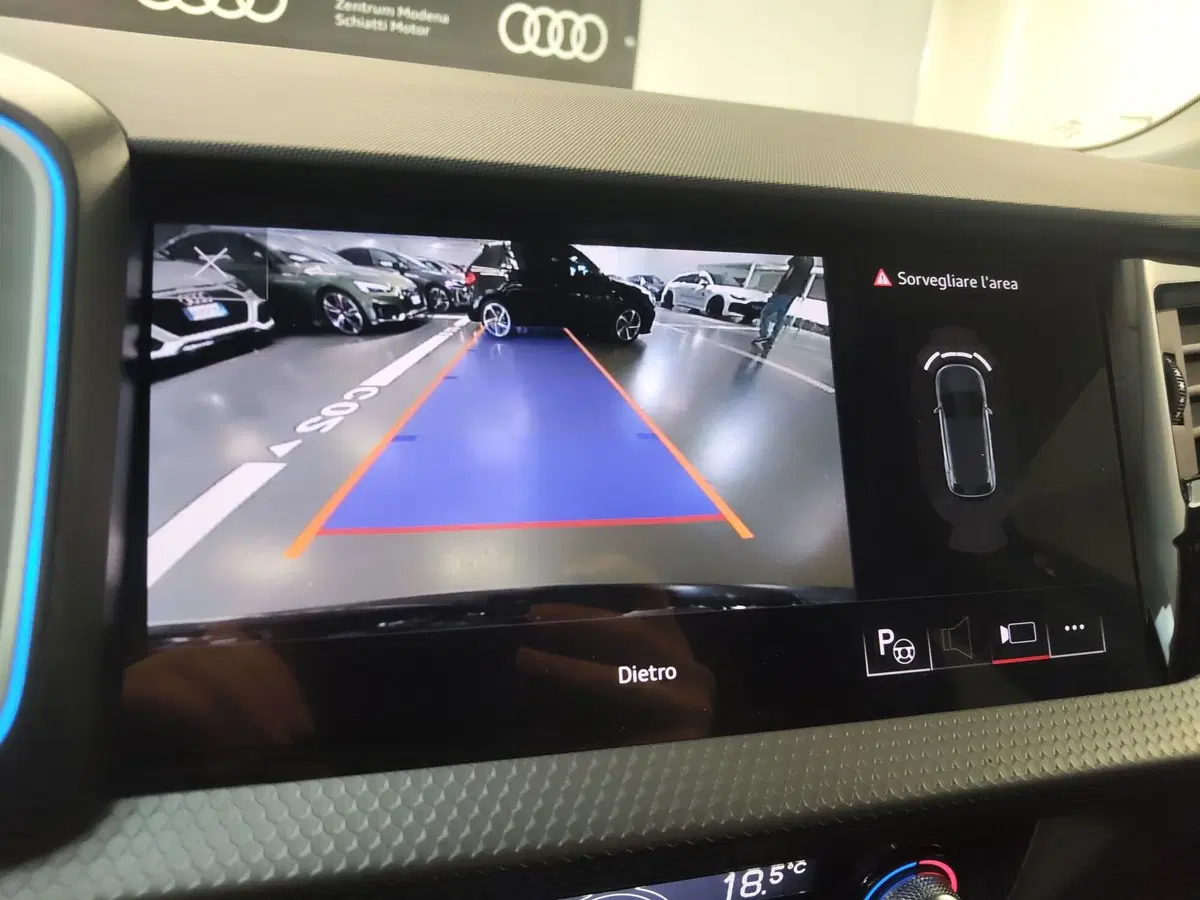 Audi A1 Sportback nuova a Modena (10)