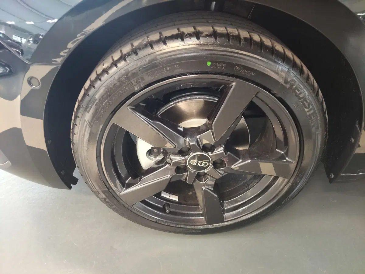 Audi A1 Sportback nuova a Modena (6)