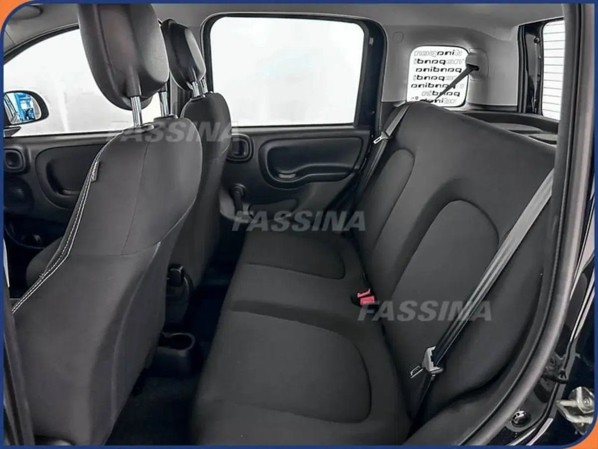 Fiat Pandina nuova a Milano (10)