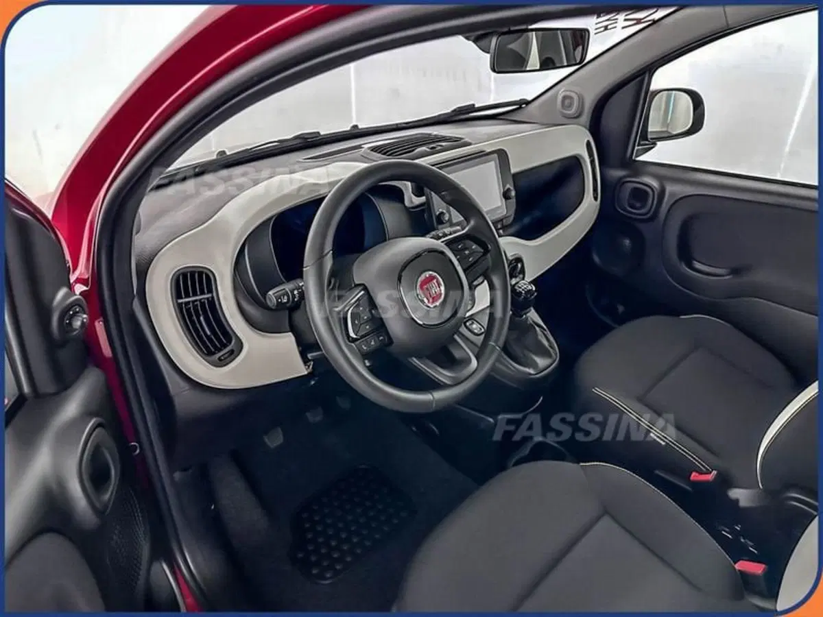 Fiat Pandina nuova a Milano (9)
