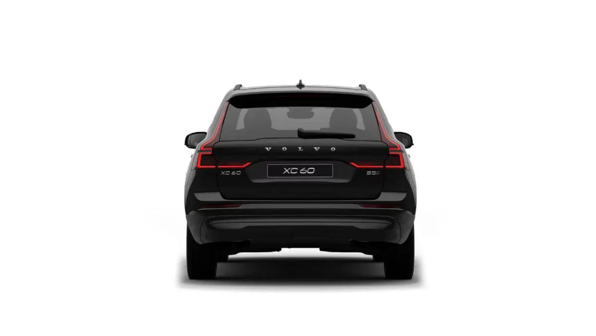 Volvo XC60 nuova a Milano (2)