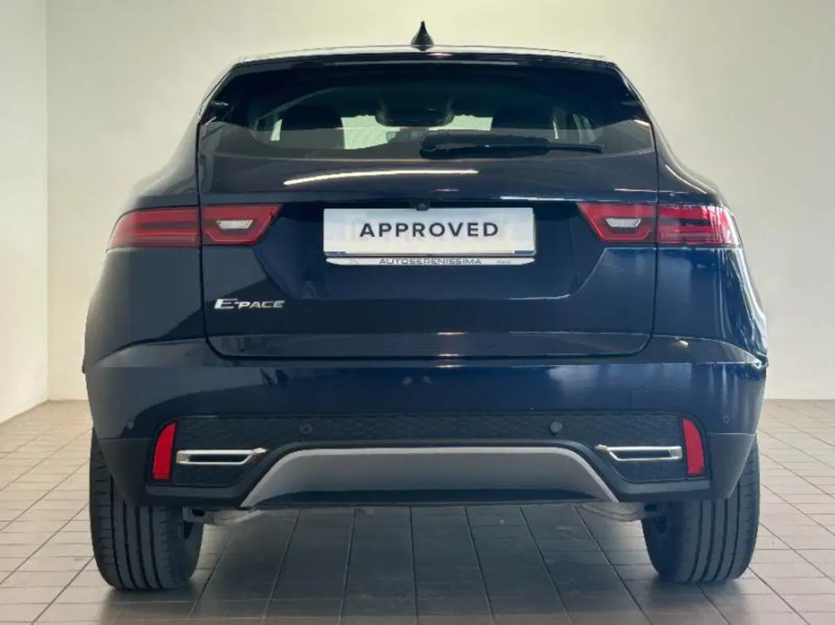 Jaguar E-Pace usata a Venezia (4)