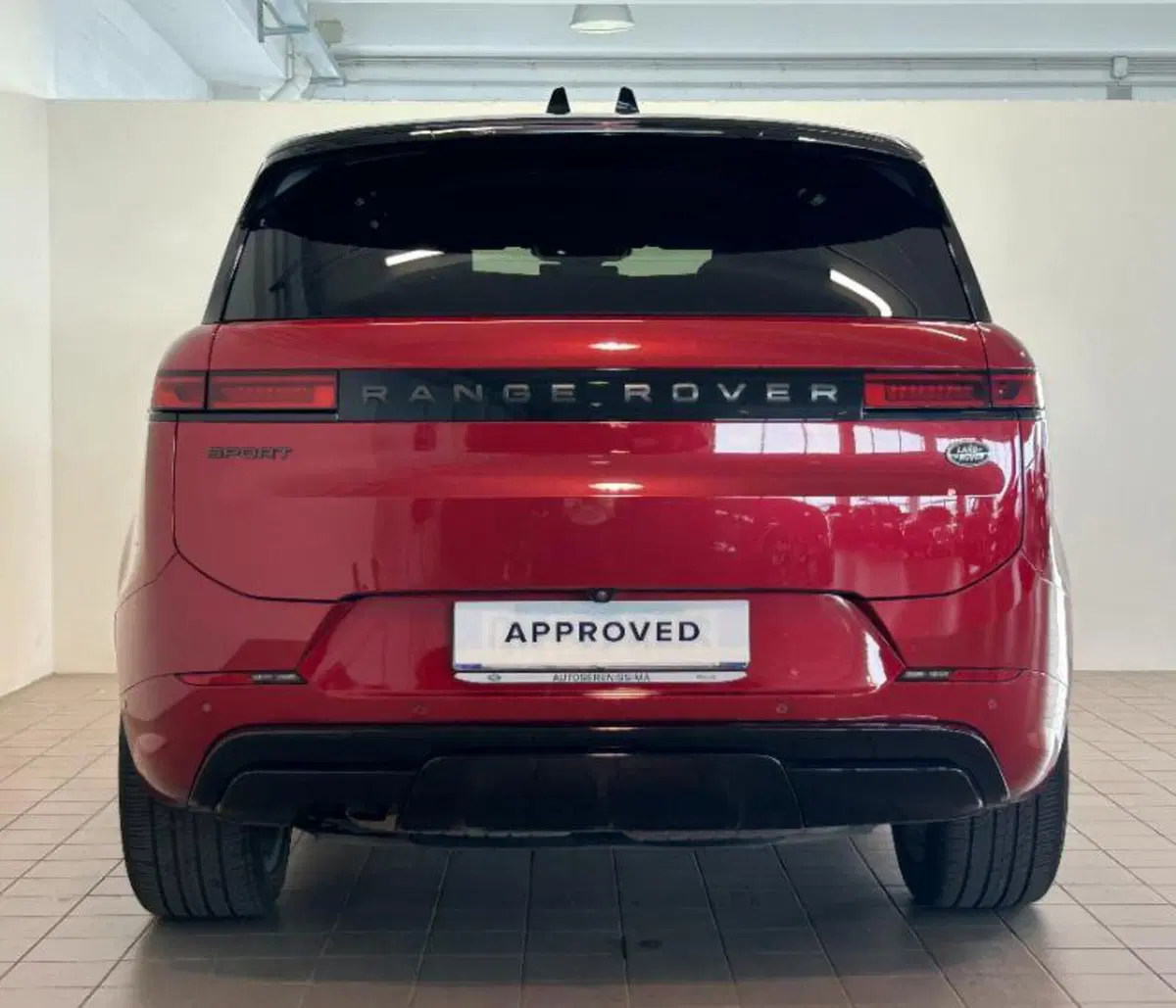 Land Rover Range Rover Sport usata a Venezia (3)