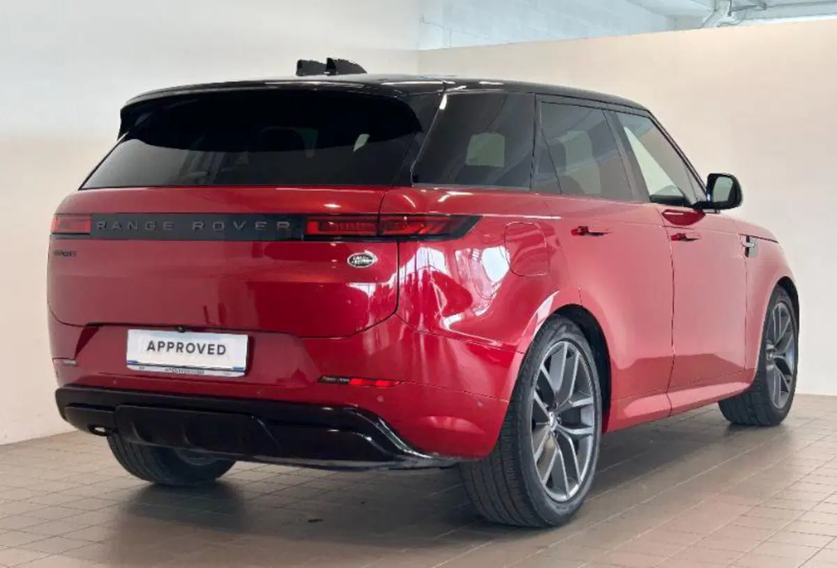 Land Rover Range Rover Sport usata a Venezia (6)