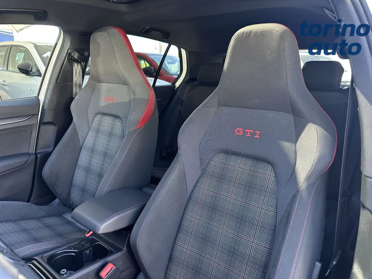 Volkswagen Golf usata a Torino (12)