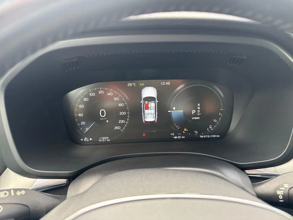 Volvo XC60 usata a Reggio Calabria (8)