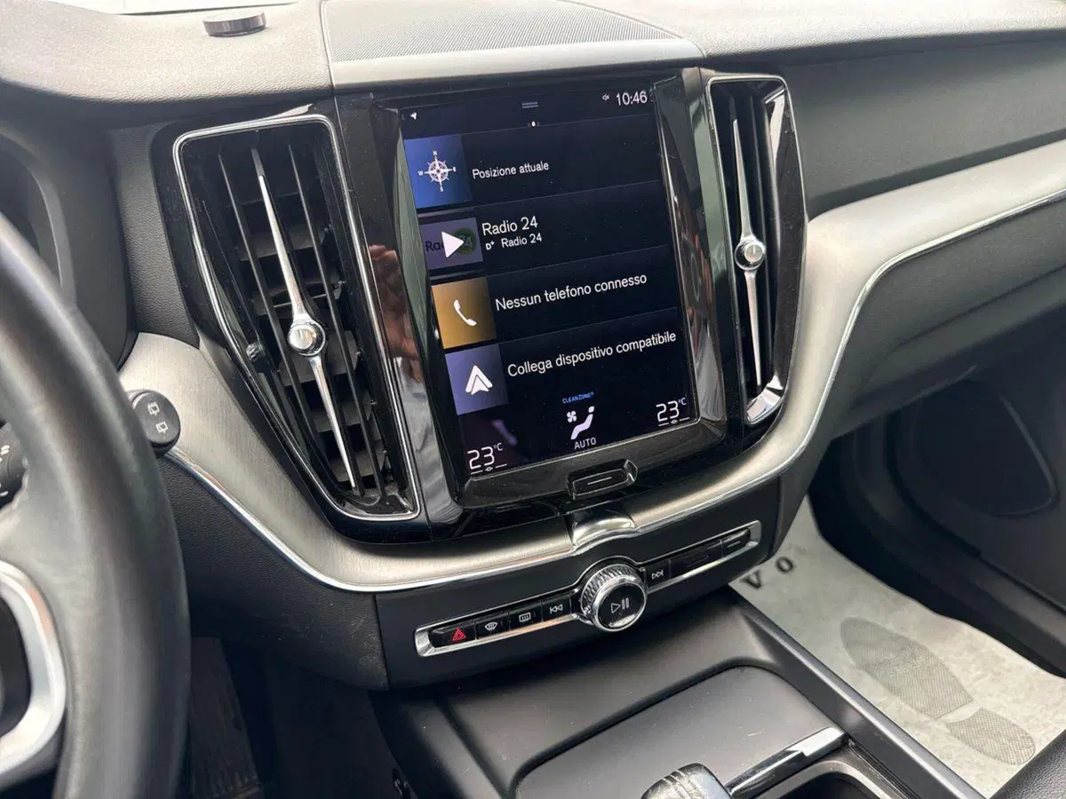 Volvo XC60 usata a Reggio Calabria (9)