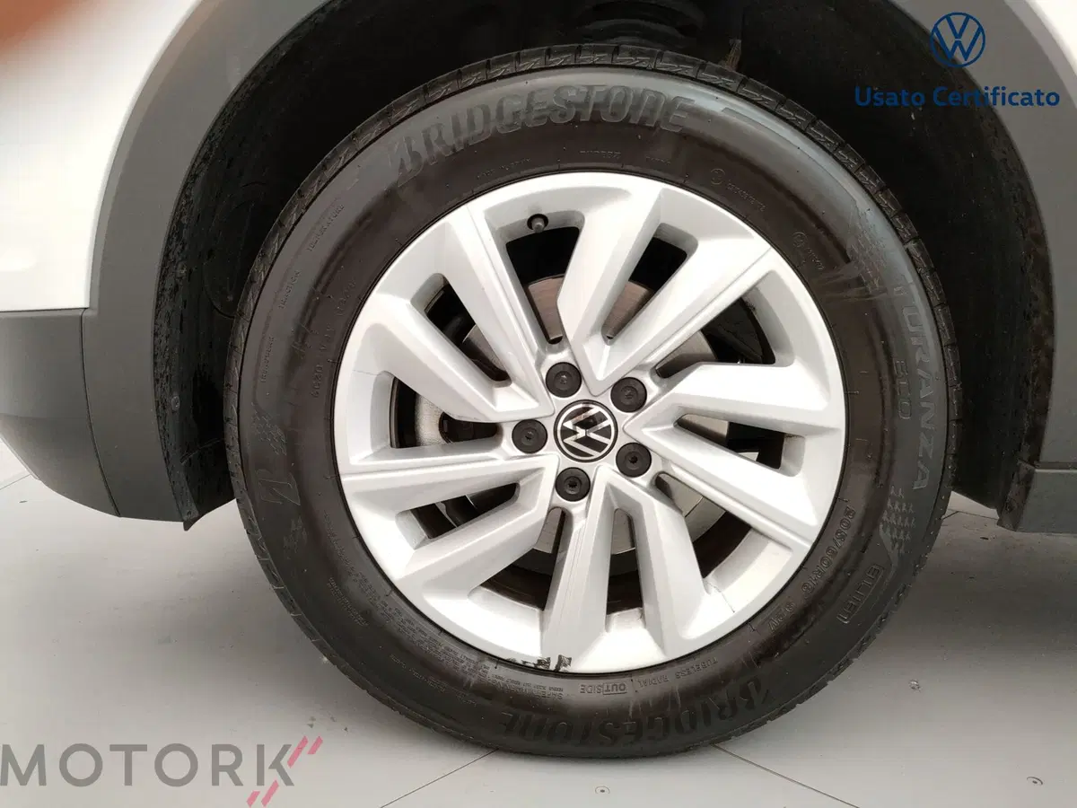 Volkswagen T-Cross usata a Varese (6)