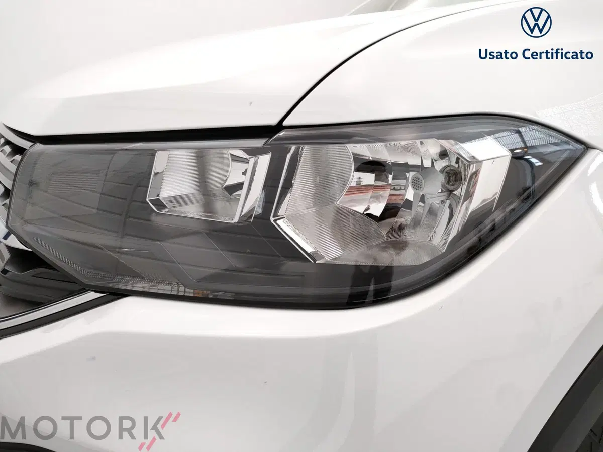 Volkswagen T-Cross usata a Varese (7)